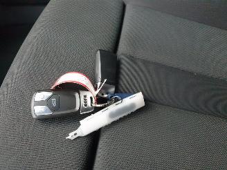 Audi A4 Avant 2.0 TDI Lease Edition Automaat picture 26