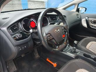 Kia Cee d 1.6 GDI Business Pack picture 13