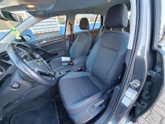 Volkswagen Golf 1.5 TSI Comfortline Business picture 16