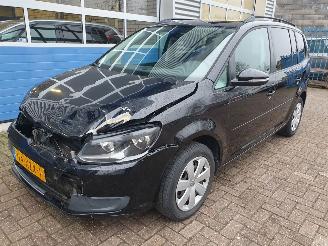 Unfallwagen Volkswagen Touran 1.4 TSI Comfortline 7p. Automaat 2012/9