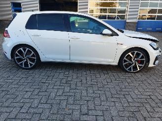 Volkswagen Golf 2.0 TSI GTI Performance Business Automaat picture 8