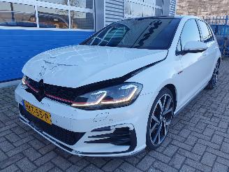 krockskadad bil auto Volkswagen Golf 2.0 TSI GTI Performance Business Automaat 2018/2