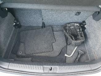 Volkswagen Polo 1.2 TDI BlueMotion Comfortline picture 23