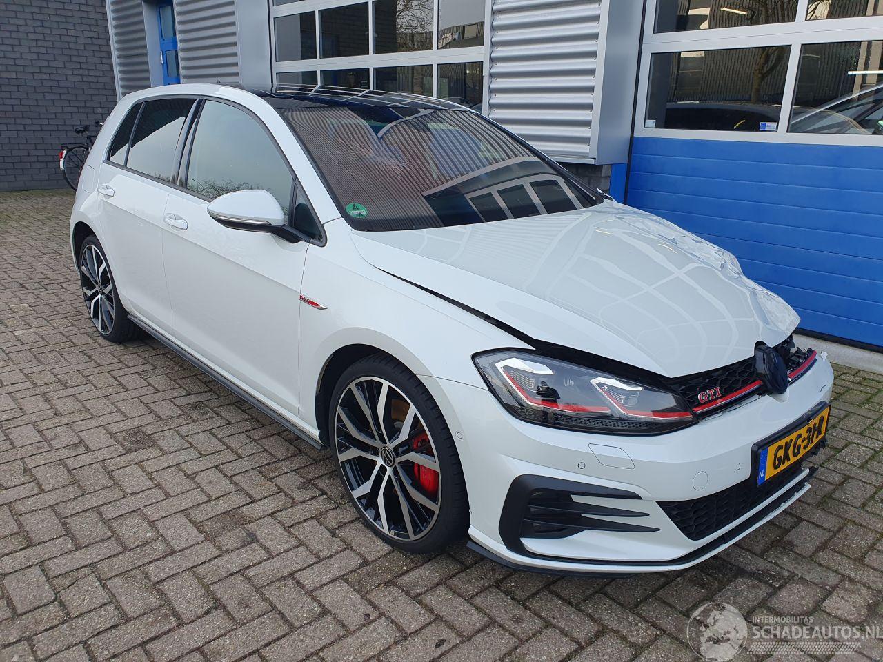 Volkswagen Golf 2.0 TSI GTI Performance Automaat