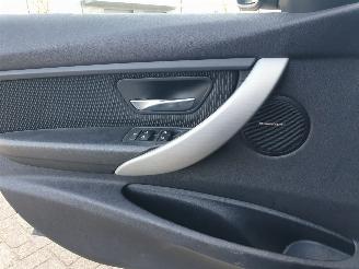 BMW 3-serie 316i Touring picture 14