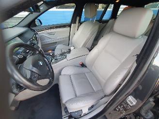 BMW 5-serie 535i Executive picture 15