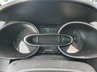 Renault Clio 0.9 TCe Limited picture 20