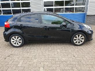Kia Rio 1.2 CVVT ExecutiveLine picture 6