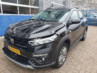 Schadeauto Dacia Sandero Stepway 1.0 TCe 90 Comfort 2021/11