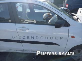 Suzuki Celerio Celerio (LF), Hatchback 5-drs, 2014 1.0 12V Dualjet picture 8