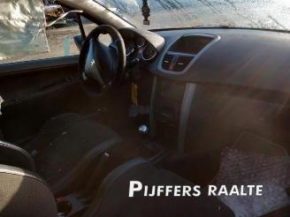 Peugeot 207 207/207+ (WA/WC/WM), Hatchback, 2006 / 2015 1.6 16V RC Turbo picture 8