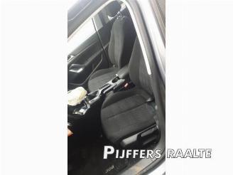 Peugeot 308 308 SW (L4/L9/LC/LJ/LR), Combi 5-drs, 2014 / 2021 1.6 BlueHDi 120 picture 11