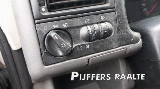 Volkswagen Transporter Transporter T4, Van, 1990 / 2003 2.5 TDI picture 10