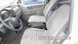 Volkswagen Transporter Transporter T4, Van, 1990 / 2003 2.5 TDI picture 12