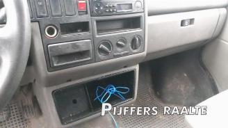 Volkswagen Transporter Transporter T4, Van, 1990 / 2003 2.5 TDI picture 11
