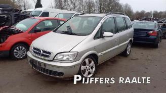 Coche siniestrado Opel Zafira Zafira (F75), MPV, 1998 / 2005 1.8 16V 2004/12