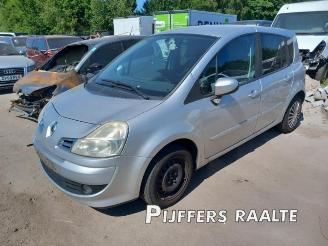 Sloopauto Renault Modus Modus/Grand Modus (JP), MPV, 2004 / 2012 1.2 16V TCE 100 2008/1