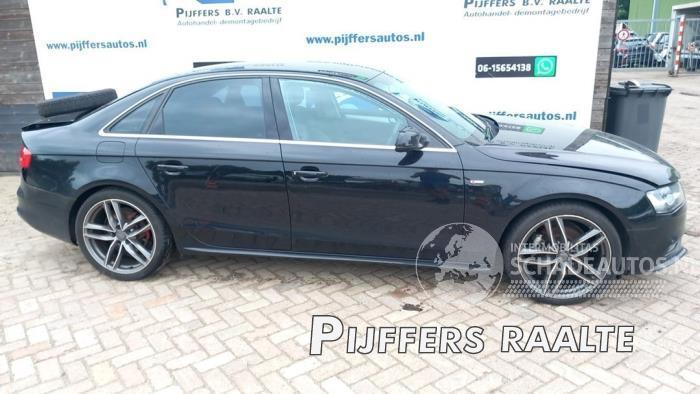 Audi A4 A4 (B8), Sedan, 2007 / 2015 2.0 TDI 16V