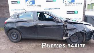 Vrakbiler auto Alfa Romeo Giulietta Giulietta (940), Hatchback, 2010 / 2020 1.4 TB 16V 2012/1