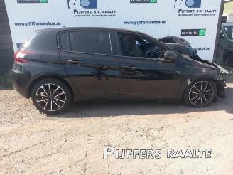 Salvage car Peugeot 308 308 (L3/L8/LB/LH/LP), Hatchback 5-drs, 2013 / 2021 1.6 BlueHDi 120 2014/8