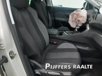 Peugeot 3008 3008 II (M4/MC/MJ/MR), MPV, 2016 1.2 12V e-THP PureTech 130 picture 24