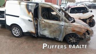 Vrakbiler auto Ford Courier Transit Courier, Van, 2023 1.5 EcoBlue 2024/11