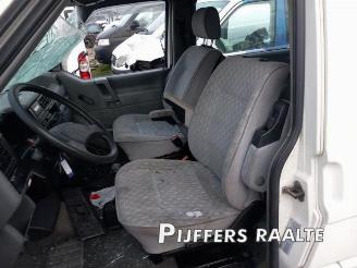 Volkswagen Transporter Transporter T4, Ch.Cab/Pick-up, 1990 / 2003 2.4 D picture 10