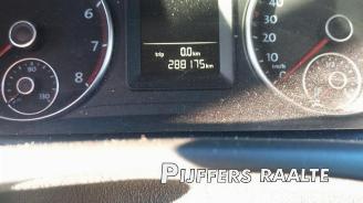 Vrakbiler auto Volkswagen Touran Touran (1T3), MPV, 2010 / 2015 1.4 16V TSI 140 2011/6