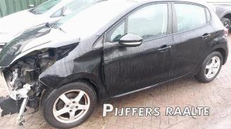 Peugeot 208 208 I (CA/CC/CK/CL), Hatchback, 2012 / 2019 1.2 Vti 12V PureTech 82 picture 2
