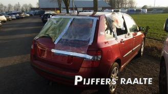 Uttjänta bilar auto Fiat Stilo Stilo (192A/B), Hatchback, 2001 / 2007 1.6 16V 5-Drs. 2001/11