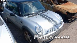 Mini Mini Mini (R50/53), Hatchback, 2001 / 2007 1.6 16V Cooper picture 3