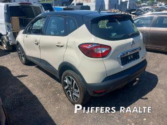 Coche siniestrado Renault Captur Captur I (2R), SUV, 2013 0.9 Energy TCE 12V 2013/11