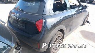 Mini Mini Mini (F65/F66), Hatchback, 2024 1.5 12V Cooper C 3-Drs. picture 3