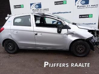 Dezmembrări autoturisme Mitsubishi Space-star Space Star (A0), Hatchback, 2012 1.0 12V 2020/10