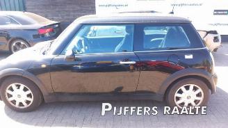 Uttjänta bilar auto Mini Mini Mini Open (R52), Cabrio, 2004 / 2008 1.6 16V Cooper 2005/3