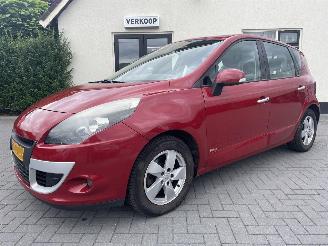 Renault Scenic 1.6 dCi Dynamique 2012/1