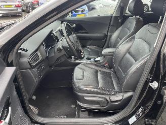 Kia Niro 1.6 GDi Hybrid SportsLine N.A.P NL AUTO PRACHTIG!!! picture 8
