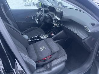 Peugeot e-208 EV Active Pack 50 kWh N.A.P NL AUTO PRACHTIG picture 8