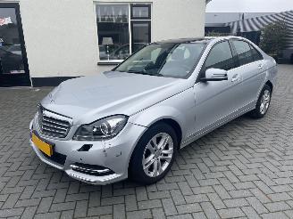 Auto incidentate Mercedes C-klasse C-klasse 180 Ambition Avantgarde N.A.P NL AUTO 2013/10