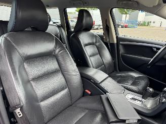 Volvo V-70 2.5 T   AUTOMAAT picture 15