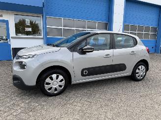 Damaged car Citroën C3 1.2 PURETECH  FEEL 2017/10