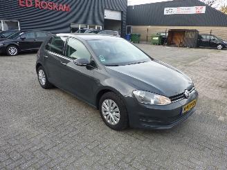 Unfallwagen Volkswagen Golf 1.2 TSI EASYLINE 2014/4