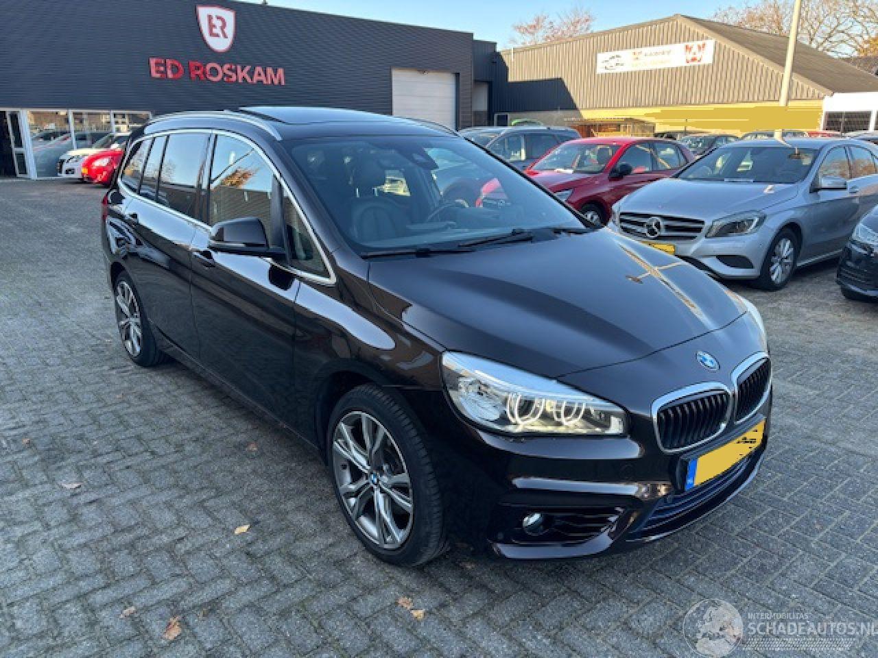 BMW 2-serie 218i 7-Pers Pano 136pk