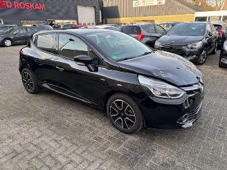 Renault Clio 1.2 16v 5-drs clima picture 2