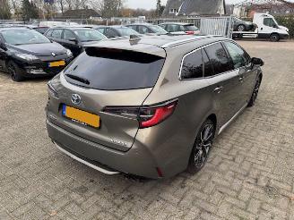 Toyota Corolla Touring Sports 2.0 Hybrid  Trek Pano picture 3