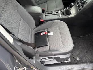 Volkswagen Golf 1.2 TSI Comfortline picture 11