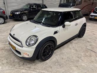 Mini One 1.6 One Minimalist airco picture 7