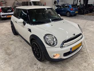 Coche accidentado Mini One 1.6 One Minimalist airco 2010/11