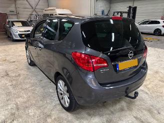 Schadeauto Opel Meriva 1.4 Turbo Cosmo  Nap 2010/7