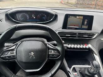 Peugeot 5008 1.2 Pure Tech Premium 131pk picture 18